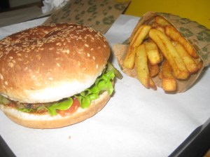 Paris Hank Vegan Burger (3)
