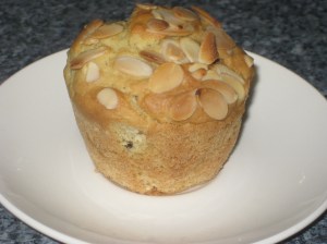 Cherry Almond Muffins (12)