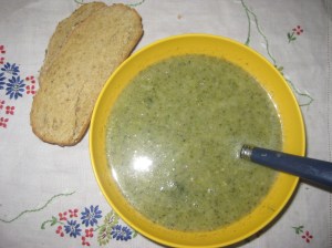 Veganomicon Broccoli Potato Soup (2)