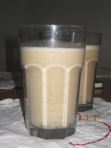 Vegan Bible Banana Date Millkshake (1)