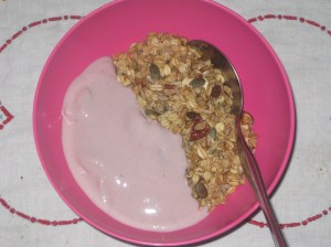 Deliciously Ella Cinnamon Pecan Granola