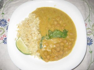 Minimalist Baker Masala Chickpea Curry (1)