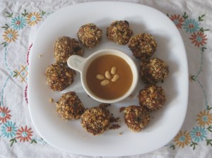Minimalist Baker Quinoa Meatballs (3)