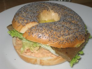 moment-bagel-with-robi