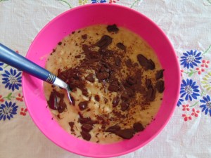 vegan-bowl-attack-peanut-butter-pretzel-oatmeal-2