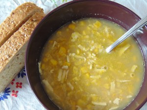 30-minute-vegan-creamy-corn-soup-2