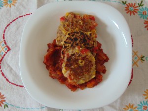 corn-fritters-with-tomato-jam-3
